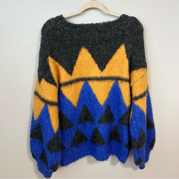 NWOT Urban Outfitters BDG Angela Fuzzy Printed Knit Oversized Crew Neck Sweater - Picture 7 of 8